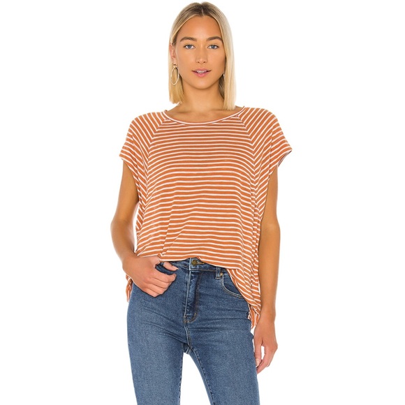 Free People Tops - 🌈 Free People Halo hi-low Tee ♥️New listing⭐️EUC